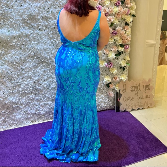 Stunning plus size prom gown. Worn once and kept in its original garment bag. - Picture 6 of 9